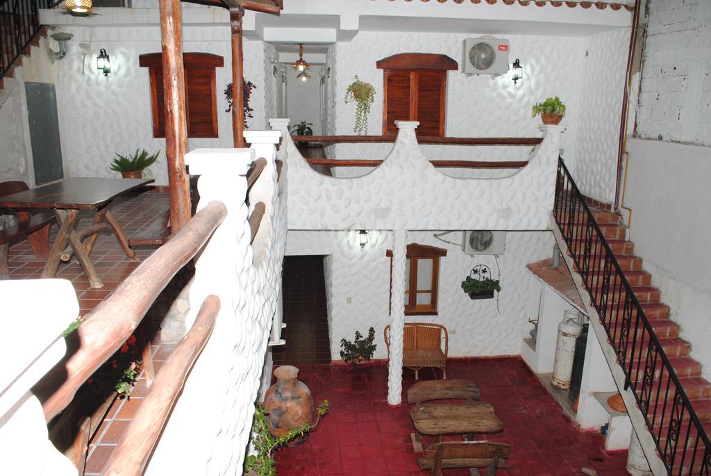 Hostal Mirador Del Valle Cafayate Buitenkant foto